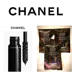 3 x Chanel Le Volume Mascaras
Volume Mascara Extreme